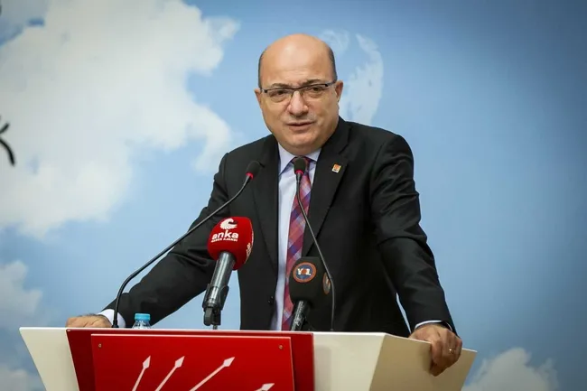 son-dakika-chpde-ihrac-depremi-48-ismin-daha-ustu-cizildi-aylin-nazliaka-ilhan-cihaner-gul-ciftci-ve-selin-say-1792143538125.jpg SON DAKİKA... CHP'de ihraç depremi! 48 ismin daha üstü çizildi: Aylin Nazlıaka, İlhan Cihaner, Gül Çiftçi ve Selin Sayek Böke listede...