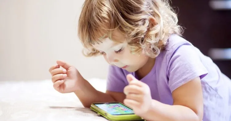 3 Yasindan Once Kullanirlarsa Konusmalari Gecikebilir Cocuk Haberleri