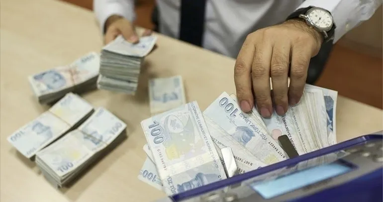 Bankacılık sektörünün mevduatı geriledi