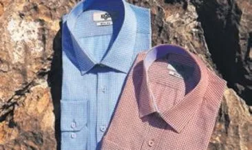 Pet şişelerden gömlek üretildi