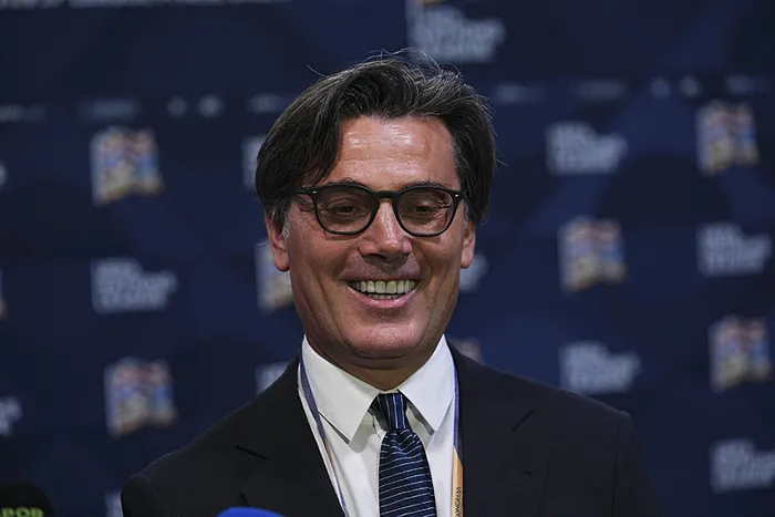 vincenzo-montella-uefa-uluslar-ligi-kurasini-degerlendirdi-ilginc-bir-grup-1770922784315.jpeg
