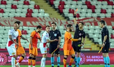 Son dakika: Galatasaray maçının ardından flaş sözler! ’Mete Kalkavan’a çok şaşırdım! Taktir haklarını büyük takım lehine...’