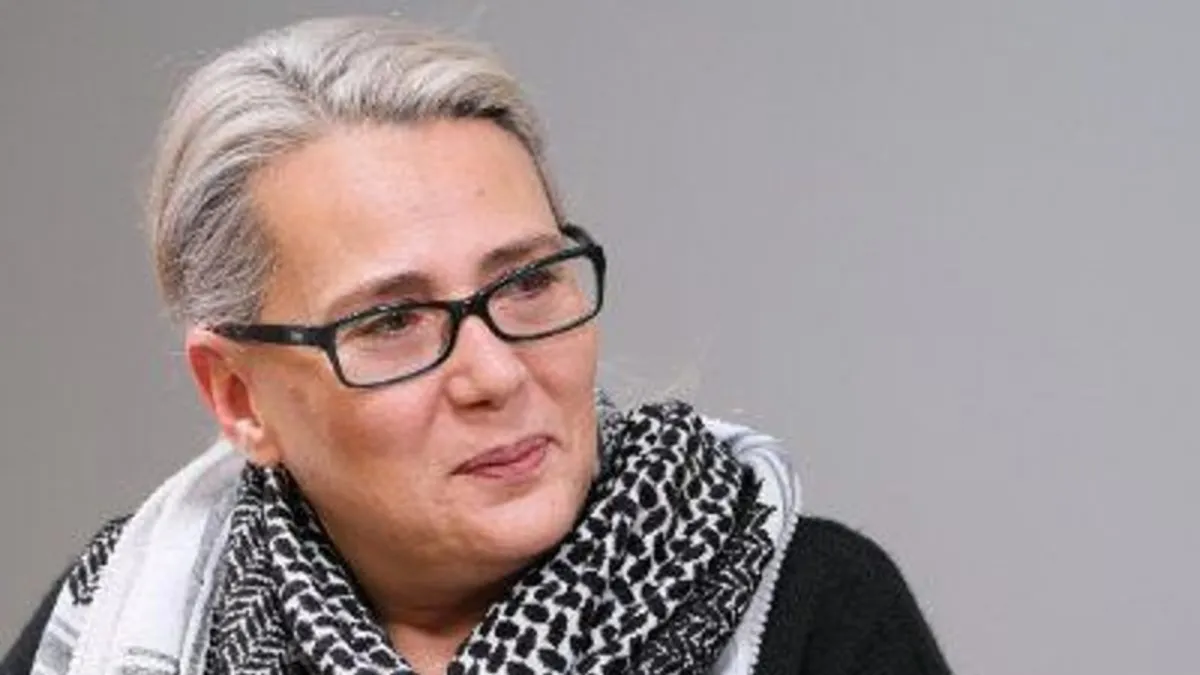 Aktiviste hakarete soruşturma