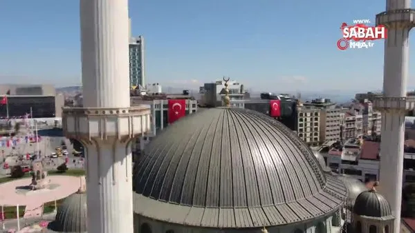 Büyük açılışa günler kaldı. Taksim Camii, Çamlıca Camii ile aynı karede | Video