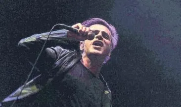 Zeytinli Rock’ta Teoman damgası