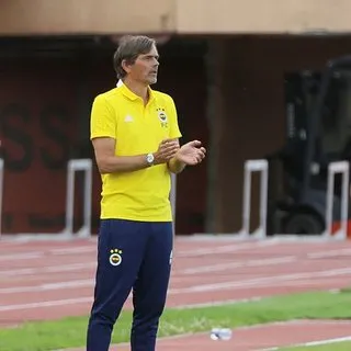 Phillip Cocu, Fenerbahçe'ye nasıl bir futbol oynatacağını açıkladı