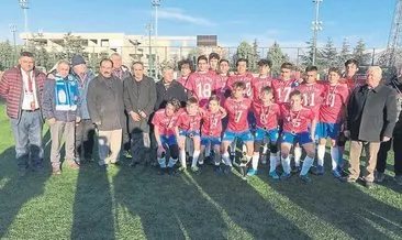 IYAŞ Gençlikspor U16 şampiyonu