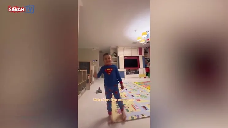 Berfu Yenenler'in yeni imajına çocuklarından ilk yorum | Video