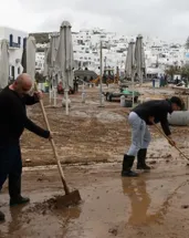 Yunanistan’da fırtına alarmı