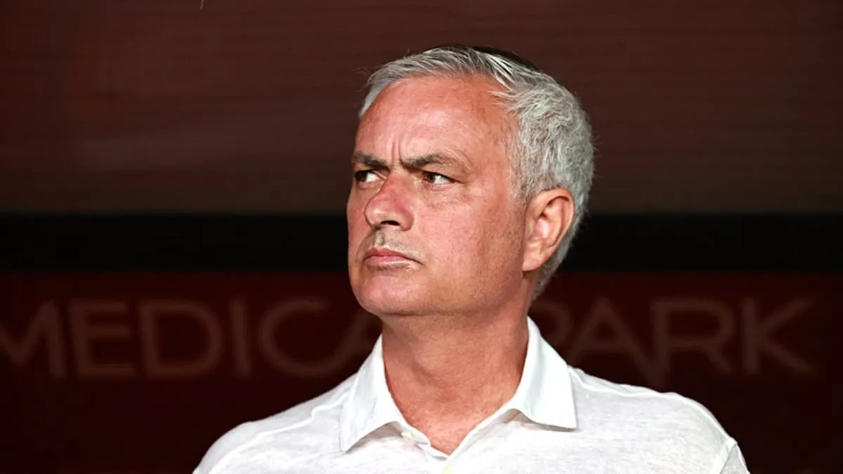 Fenerbahçe’de flaş gelişme! Jose Mourinho’nun ekibinde değişiklik… Fenerbahçe’de flaş gelişme! Jose Mourinho’nun ekibinde değişiklik…
