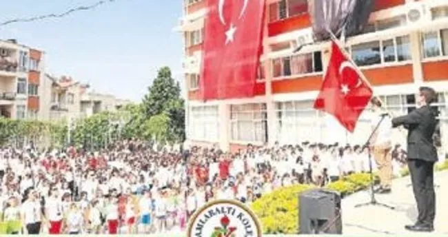 Izmir In Egitim Cinari Camlaralti 65 Yasinda Egeli Sabah Haberleri