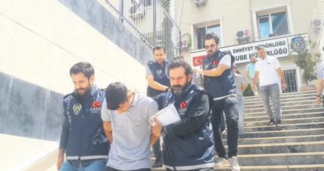 Yemek Siparisi Verip Kuryeyi Gasp Ettiler En Son Haber
