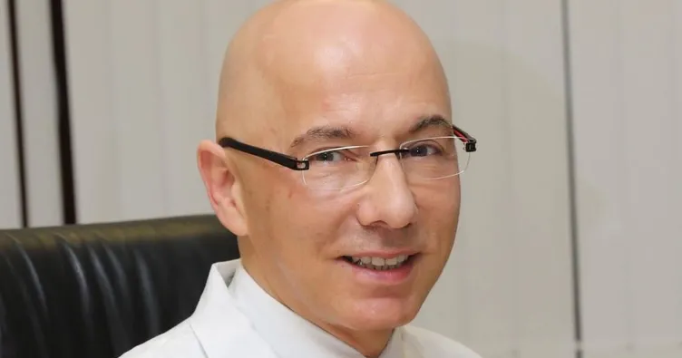 Türk profesöre büyük onur