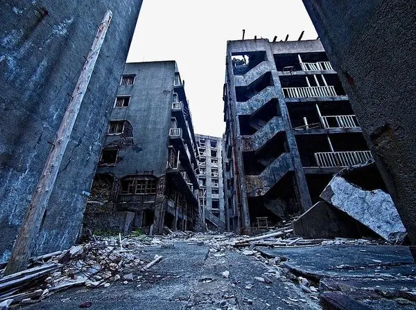 Japonya'nın hayalet şehri: Hashima adası