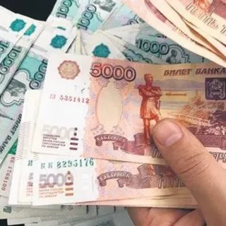 Rusya 100 milyar doları yuan ve euroya çevirdi