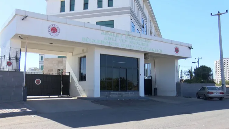 SON DAKİKA HABERİ... Taziye evinde kan donduran manzara: Cesedi tuvalette o halde bulundu!