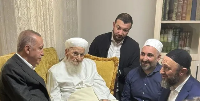 baskan-erdogandan-ismailaga-cemaatine-ziyaret-1711813738279.jpg