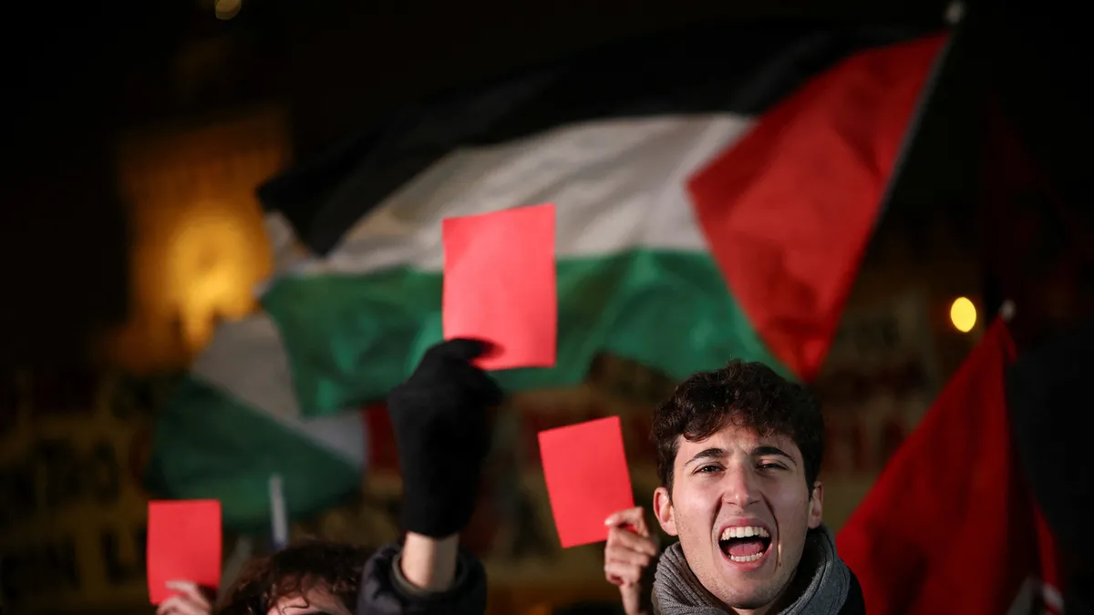 İtalya'da sokaklar katil İsrail yüzünden karıştı! İtalya'da sokaklar katil İsrail yüzünden karıştı!