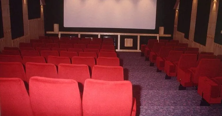 Sinemalar açık mı? Bayramda sinemalar açık mı, çalışıyor mu? 2021 kurban bayramında sinemalar saat kaçta açılıyor, kaça kadar açık?