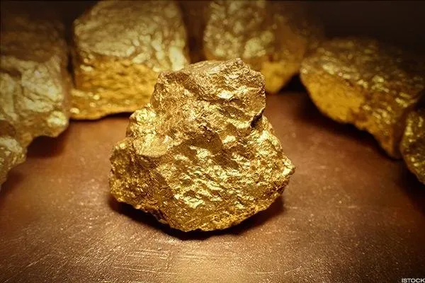 Yol kontrolünde kaya büyüklüğünde altın ele geçirildi!