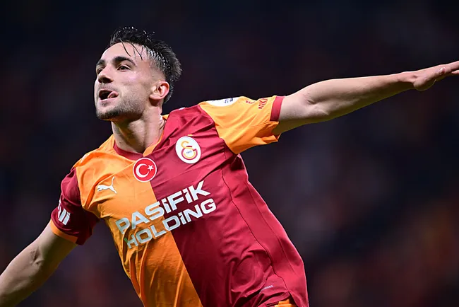 son-dakika-haberi-galatasaray-konyasporu-3-golle-gecti-cimbom-liderligini-surdurdu-1758567721320.jpeg
