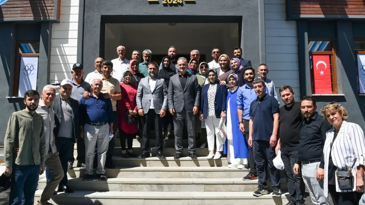 Doğu Anadolu'da Oyun Tutkunu Gençler İçin Umut: Erzurum'da İlk E-Spor Akademisi Açıldı!