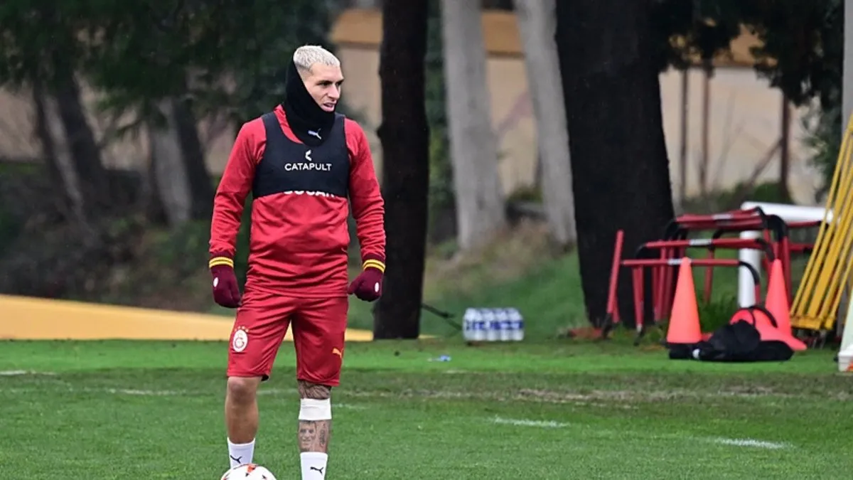 Lucas Torreira'nın menajerinden transfer açıklaması!