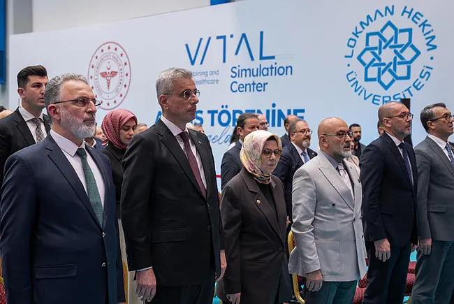 bakan-memisoglundan-turkiye-yuzyili-vurgusu-saglik-teknolojisi-ureten-bir-merkez-olacagiz-1781192785671.jpg Bakan Memişoğlu'ndan Türkiye yüzyılı vurgusu: