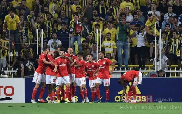 Fenerbahçe - Benfica maçından kareler