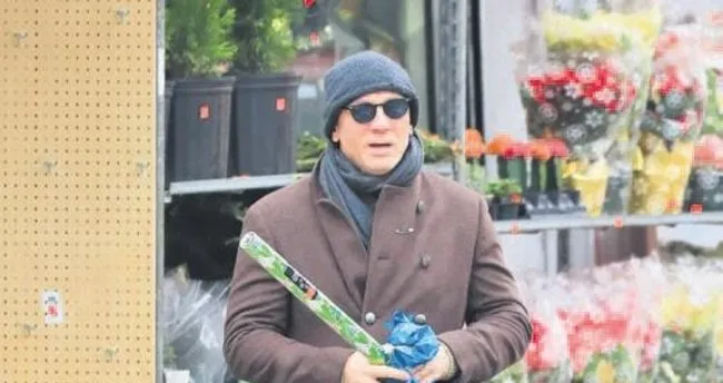 Daniel Craig’e her gün Noel!