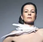 Şiddete karşı kanatlandılar
