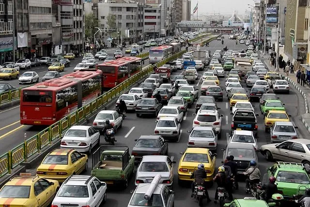 Tahran’da çıldırtan trafik