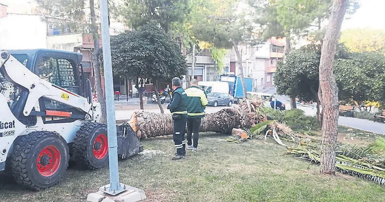 Kentin simgeleri birer birer kesildi