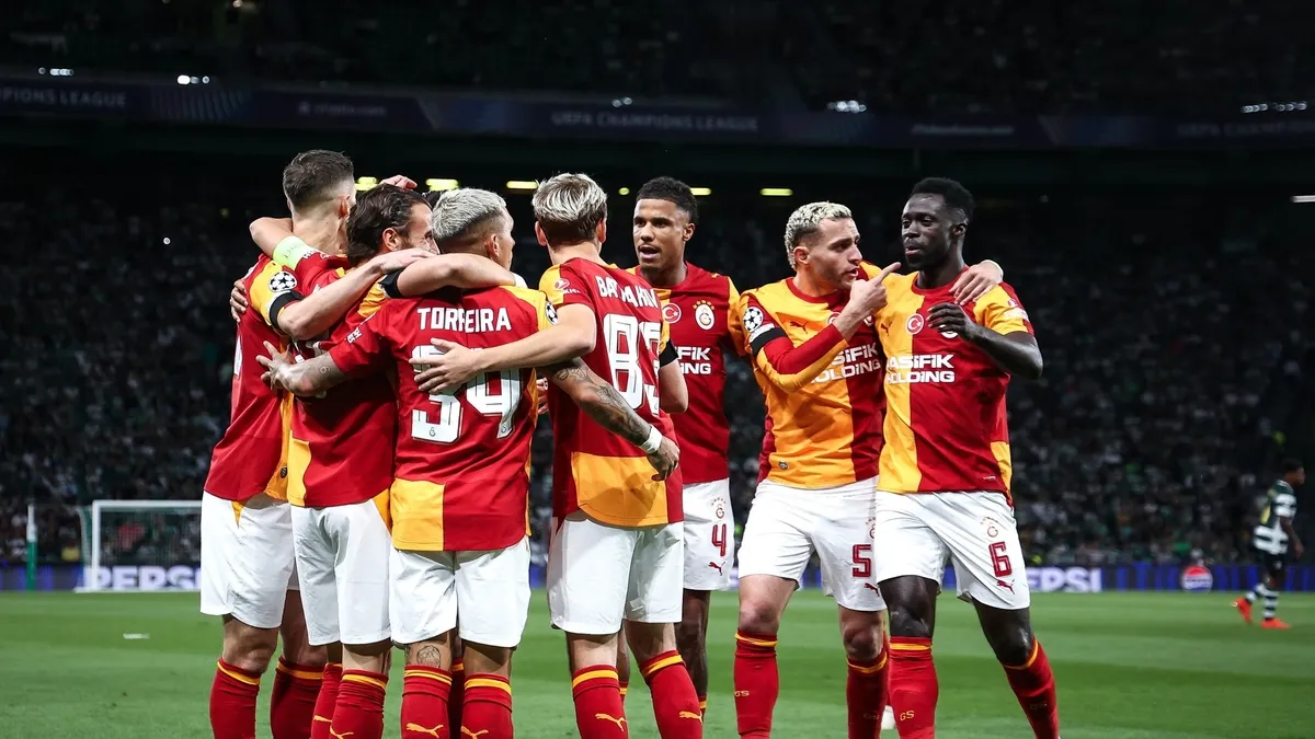 CANLI | Galatasaray-Kocaelispor maçı! Okan Buruk'un ilk 11 tercihi belli oldu haber görseli