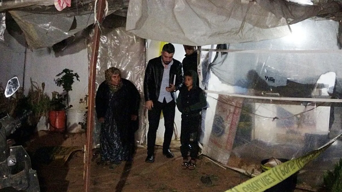 Seracının sır ölümü: 3 çocuk annesi kadın evinde tek kurşunla vuruldu Seracının sır ölümü: 3 çocuk annesi kadın evinde tek kurşunla vuruldu