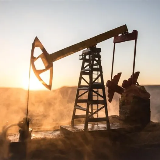 Brent petrolün varili 60,87 dolar