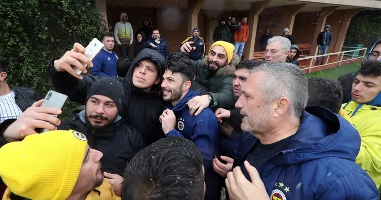 Fenerbahçeli taraftarlardan derbi öncesi ziyaret