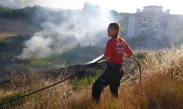 Edirne'de anız yangını çıktı: Kontrol altına alındı #edirne