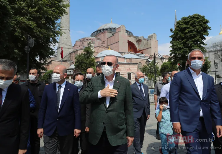 Εικόνες της τελευταίας στιγμής και όλες οι εξελίξεις από την Αγία Σοφία που προετοιμάστηκαν για την προσευχή της Παρασκευής