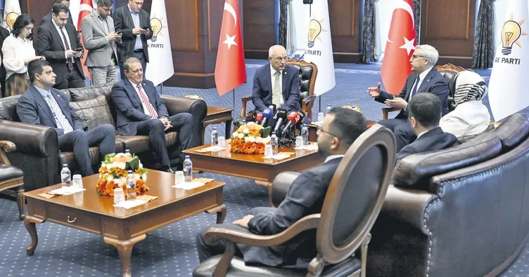 Siyasette bayram havası