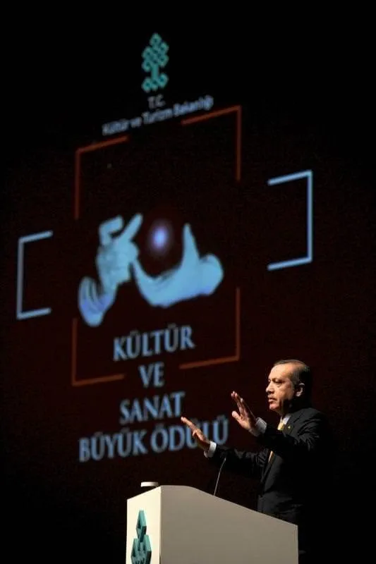 Erdoğan Ara Güler'in fotoğrafını çekti