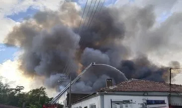 Son dakika: İzmir'de depo yangını #izmir