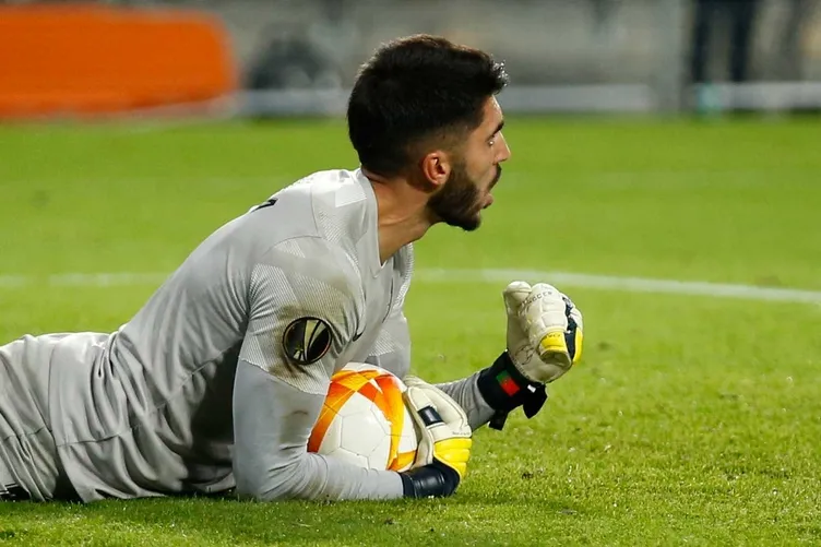 MUSLERA'NIN YERİNE TAM 21 ADAY: Galatasaray'ın izlediği kaleciler ortaya çıktı