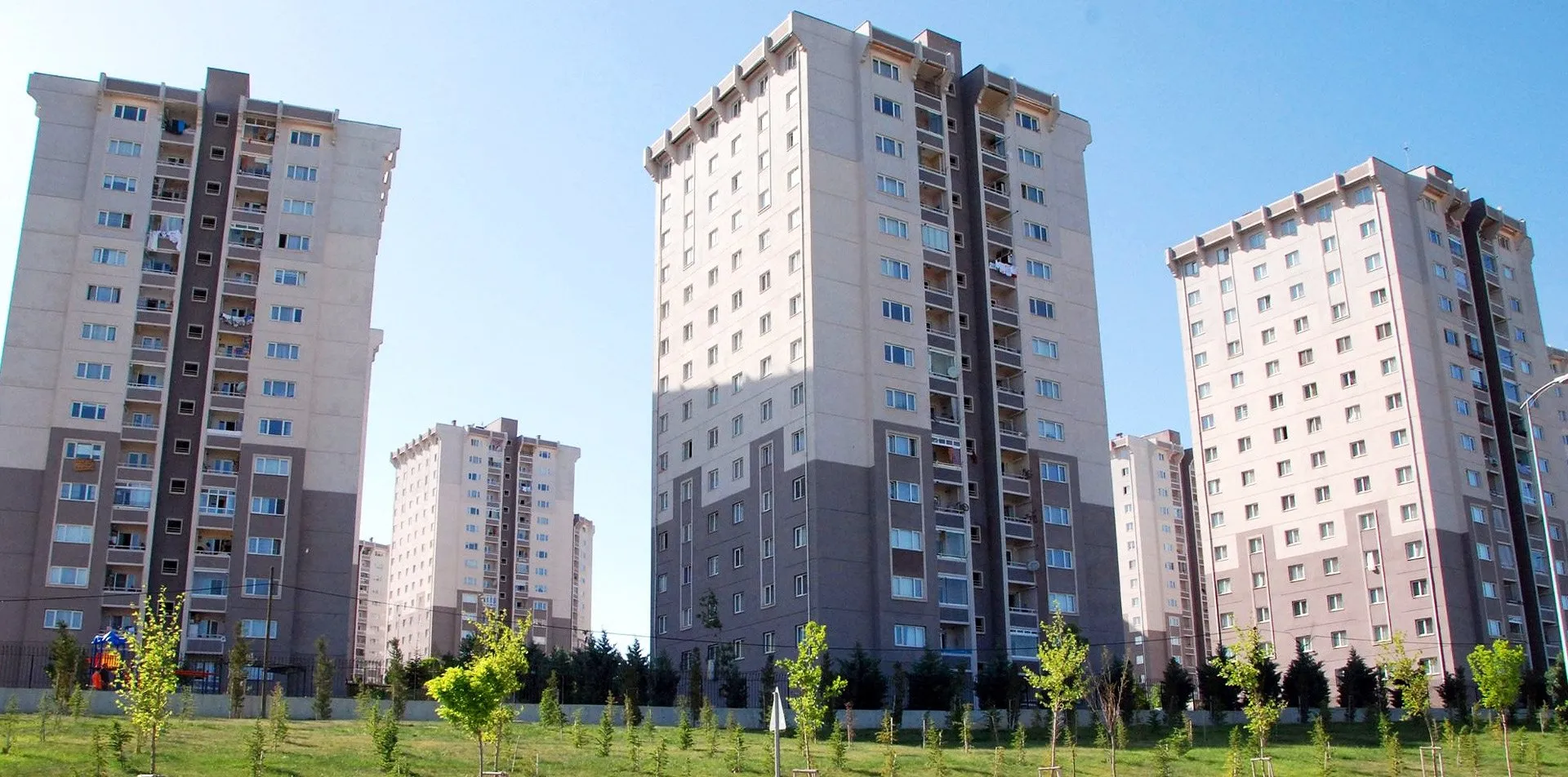 Emekliye 300 lira taksitle ev FotoHaber Ekonomi
