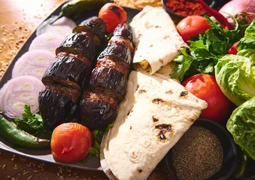 Patlıcan kebabı tarifi: Lezzetiyle mest edecek...
