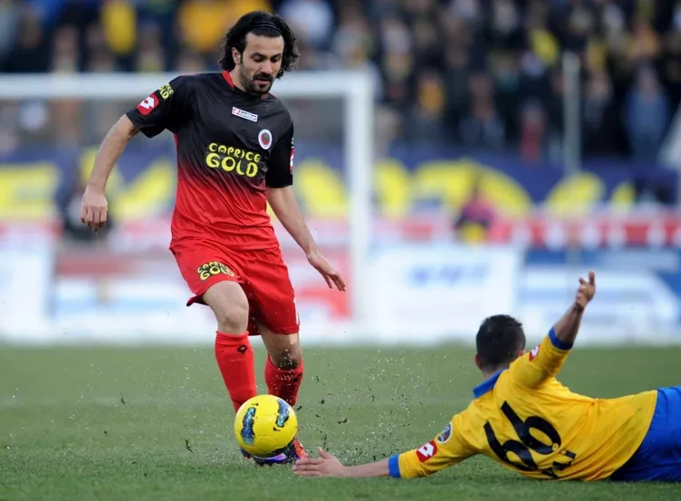 Gömlek değiştirir gibi takım değiştirdiler! İşte birçok farklı kulübe imza atan Türk oyuncular