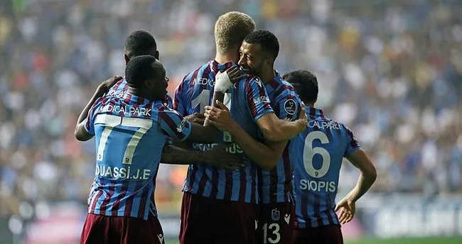 Son dakika: Trabzonspor 3 puan hasretini dindirdi! Adana Demirspor, Fırtına’ya engel olamadı…