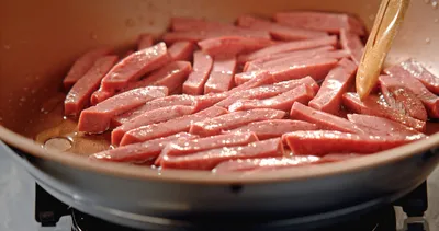 En sağlıksız gıda seçildi: Hepimiz bayılarak yiyoruz! Sağlıklı hücrelerde adeta bomba etkisi yapıyor