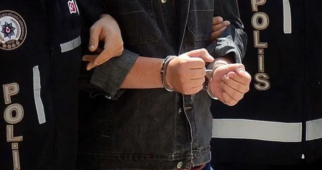 SON DAKİKA | Bakan Yerlikaya duyurdu! 42 göçmen kaçakçılığı organizatörü yakalandı SON DAKİKA | Bakan Yerlikaya duyurdu! 42 göçmen kaçakçılığı organizatörü yakalandı