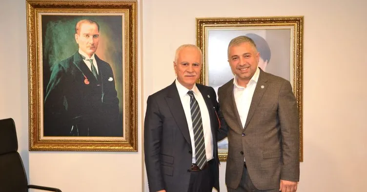 İYİ Parti Ankara İl Başkanı adayı Serdar Tunç’tan skandal 15 Temmuz paylaşımları! Darbe girişimine açık destek vermiş